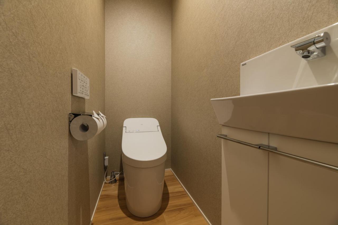 Aparthotel Grand Base Hakatamon Fukuoka  Esterno foto